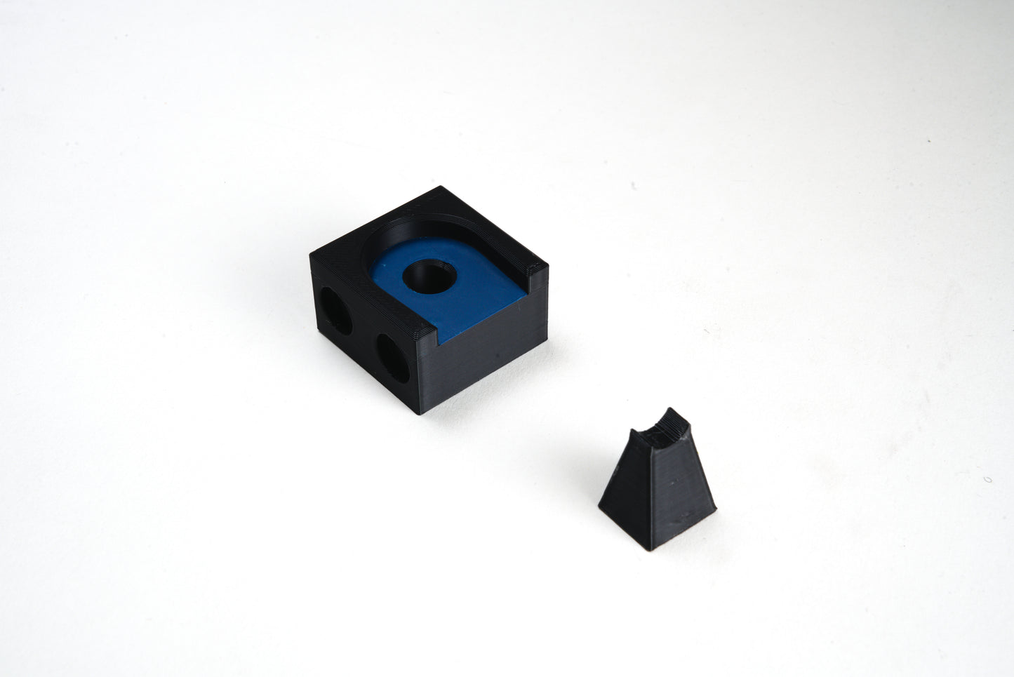 Magnetic Snap Ratchet Holder - Power Blue