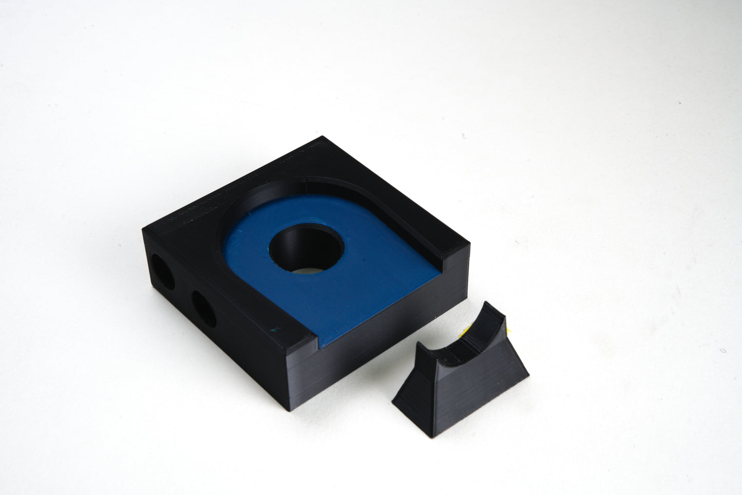 Magnetic Snap Ratchet Holder - Power Blue