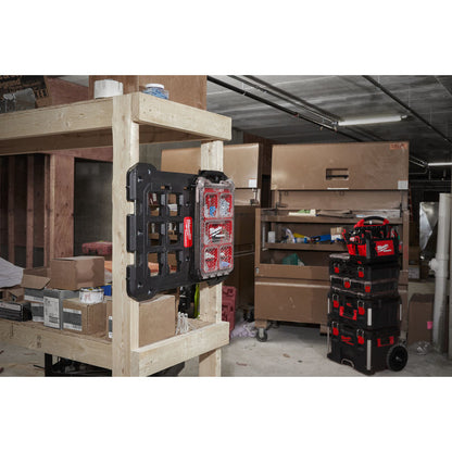 BLACK Milwaukee PACKOUT 5-Compartments Small Parts Organizer